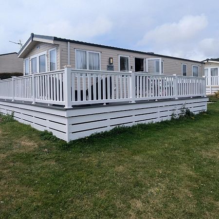 Lovely Bright And Airy Caravan On The 5 Star Shorefield Country Park Entertainment Passes Included Milford on Sea Bagian luar foto